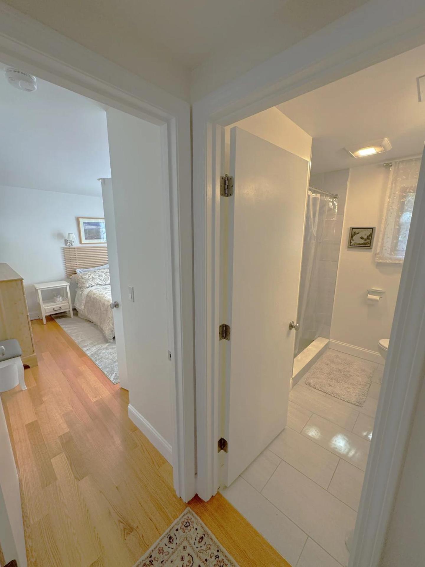 Luxurious Steps From Harvard U Cambridge